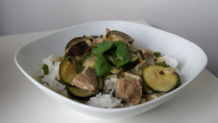 http://www.soulandfood.fr/media/app/images/curry-vert-courgettes.jpg