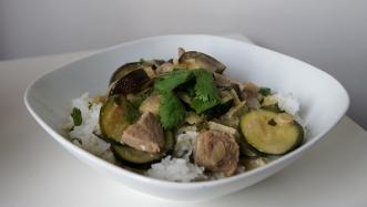 http://www.soulandfood.fr/media/app/images/curry-vert-courgettes.jpg